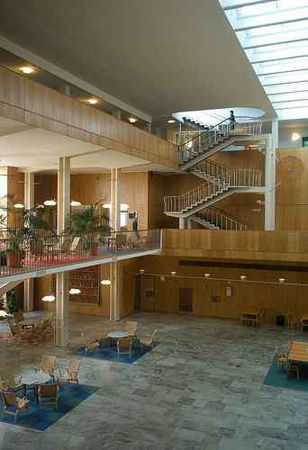 đăWorld Architecture ProjectsăCentraal Beheer Office Buildings Apeldoorn-Herman Hertzberger - Image 6